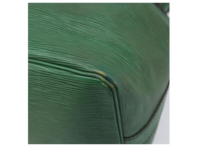 LOUIS VUITTON Borsa a tracolla Epi Petit Noe Verde M44104 LV Auth 205877 - vista 17