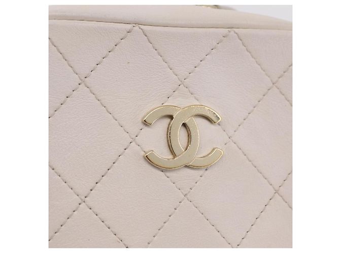 Borsa a mano CHANEL Matelasse con catena in pelle d'agnello 2way White Gold CC Auth 206465M Bianco D'oro - vista 19