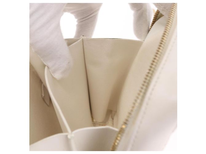 Borsa a mano CHANEL Matelasse con catena in pelle d'agnello 2way White Gold CC Auth 206465M Bianco D'oro - vista 27