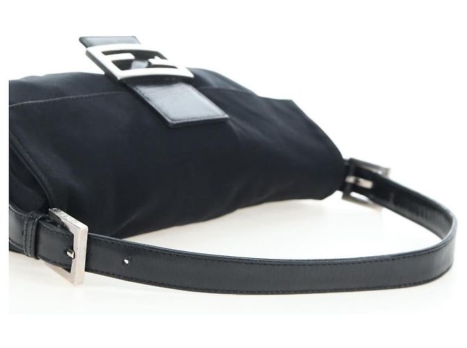 Borsa a spalla FENDI Mamma Baguette in jersey di cotone nero e argento 26424 Auth am12709A - vista 7