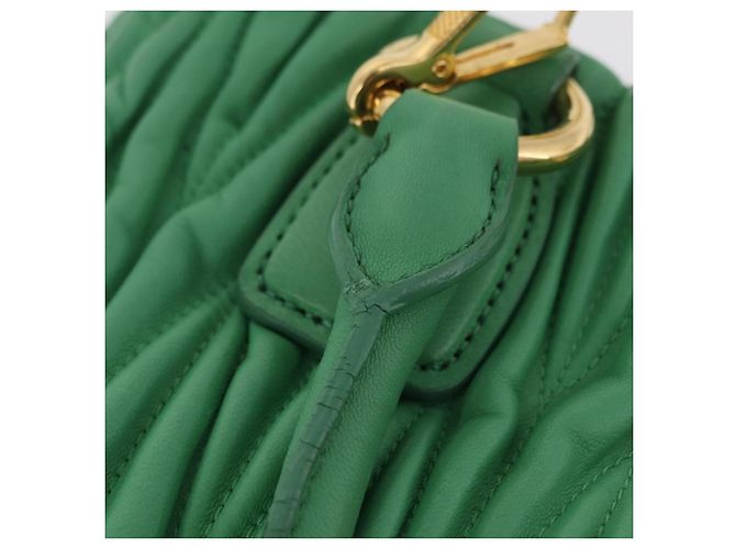 Bolso de mano Miu Miu Matelassé de cuero 2way Verde Oro Auth 167731M Dorado - vista 18