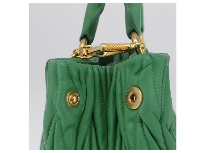 Bolso de mano Miu Miu Matelassé de cuero 2way Verde Oro Auth 167731M Dorado - vista 4