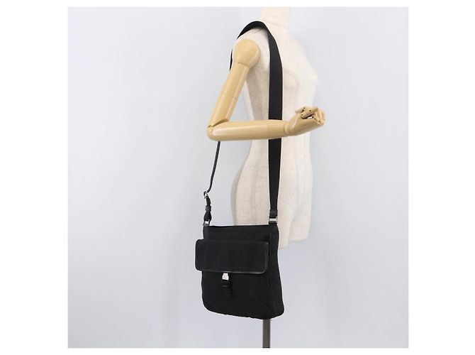Bolsa de Ombro PRADA Nylon Preto Prata Auth 206731A - vista 26