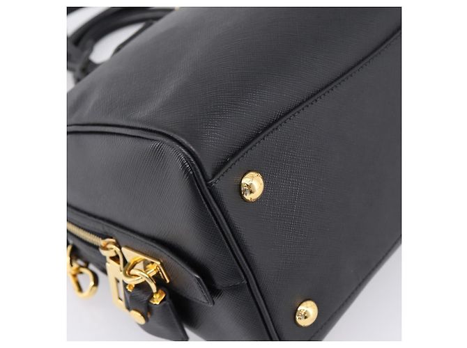 Borsa Mini Boston PRADA
Pelle Saffiano 2 vie Nero Oro Auth fm5456V D'oro - vista 16