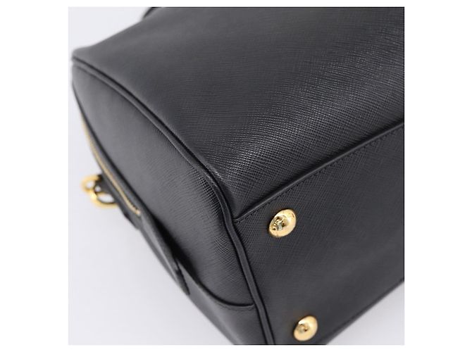 Borsa Mini Boston PRADA
Pelle Saffiano 2 vie Nero Oro Auth fm5456V D'oro - vista 18