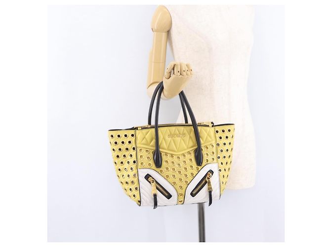 Borsa Miu Miu Biker in pelle 2way Giallo Oro Auth 207612A D'oro - vista 25