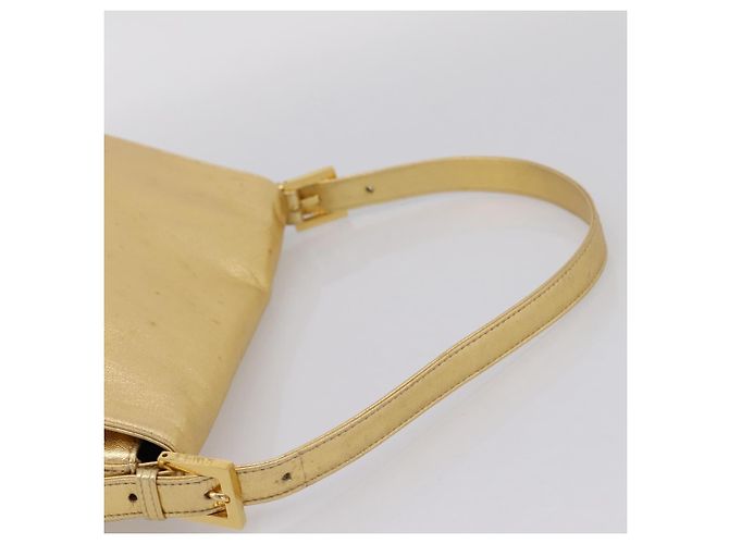 Borsa a tracolla FENDI Mamma Baguette in pelle dorata Auth BA16067SAM D'oro - vista 7