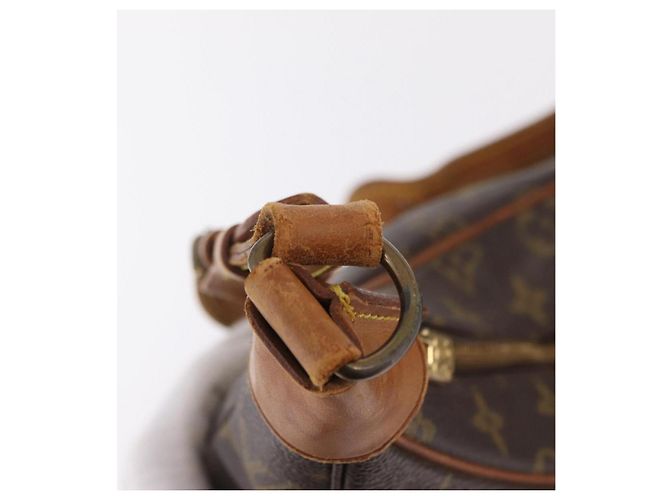 LOUIS VUITTON Monogram Boulogne 35 Shoulder Bag M51260 LV Auth ka6515 Monogramma - vista 18
