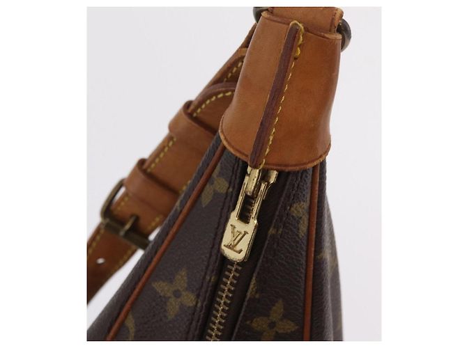LOUIS VUITTON Monogram Boulogne 35 Shoulder Bag M51260 LV Auth ka6515 Monogramma - vista 23
