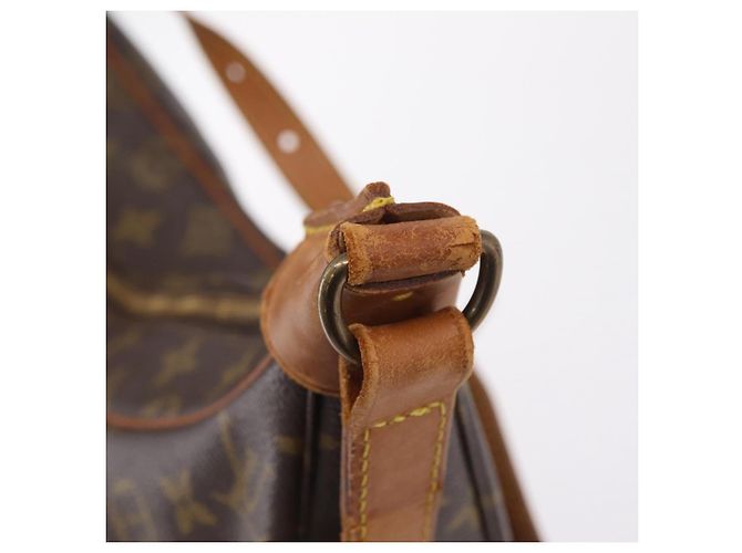 LOUIS VUITTON Monogram Boulogne 35 Shoulder Bag M51260 LV Auth ka6515 Monogramma - vista 9