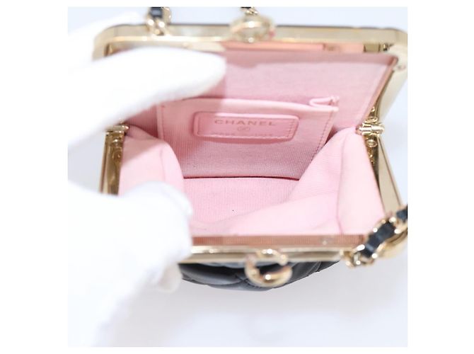 CHANEL Kettenbeutel aus Lammleder Schwarz Goldfarben CC Auth 206632SAV - Ansicht 16