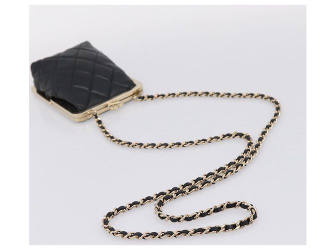 CHANEL Kettenbeutel aus Lammleder Schwarz Goldfarben CC Auth 206632SAV - Ansicht 7