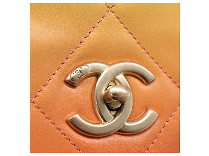 Borsa a tracolla CHANEL Large Hobo Matelasse con catena in pelle di vitello Orange Auth ka6476SAM Arancione - vista 14