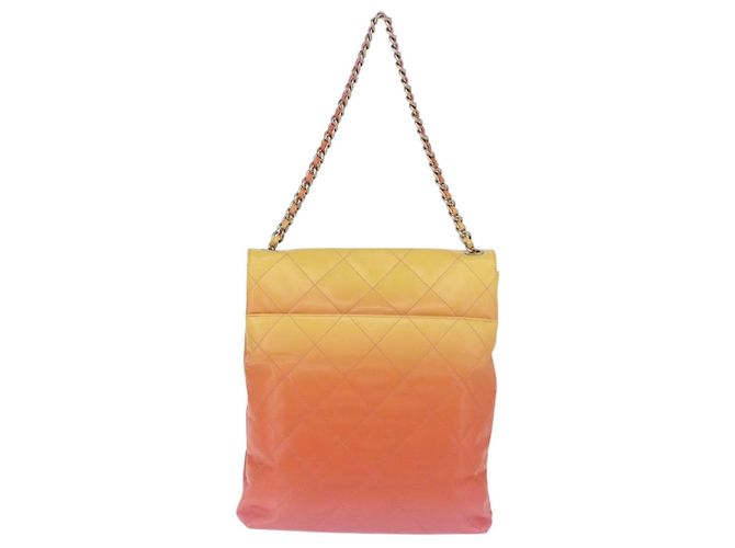 Borsa a tracolla CHANEL Large Hobo Matelasse con catena in pelle di vitello Orange Auth ka6476SAM Arancione - vista 3