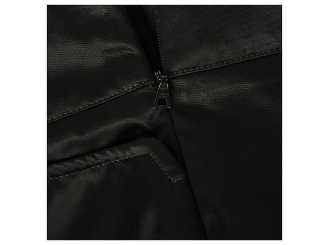 Prada Sport gerade geschnittene Hose aus technischem Satin in Schwarz - Ansicht 5