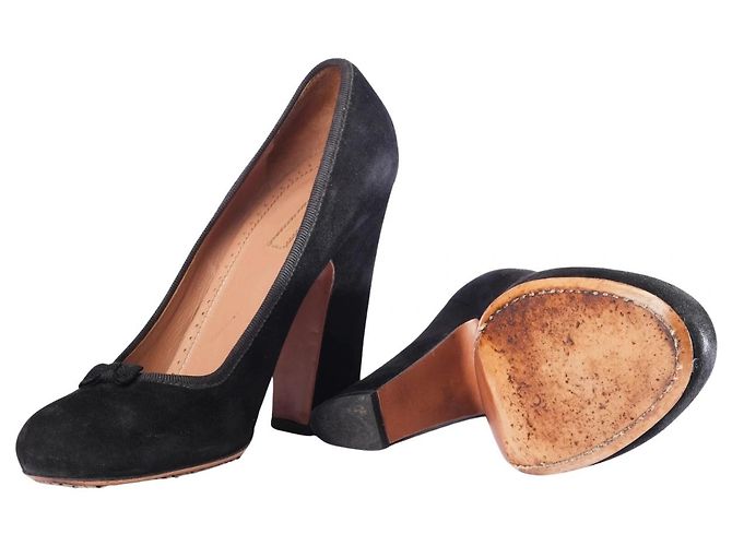 Alaïa Block-Heel-Pumps aus schwarzem Wildleder mit Schleifendetail - Ansicht 7