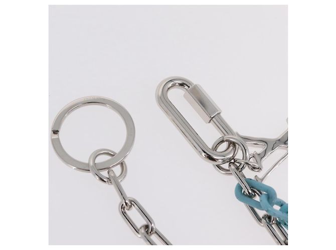 LOUIS VUITTON Portachiavi Ciondolo forma LV metallo Silver MP2619 LV Auth 206379M Argento - vista 9