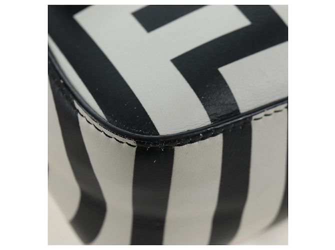 Borsa a tracolla FENDI Mamma Baguette in pelle Mark Jacobs Nera 8BR600 Auth 206295M Nero Argento - vista 19