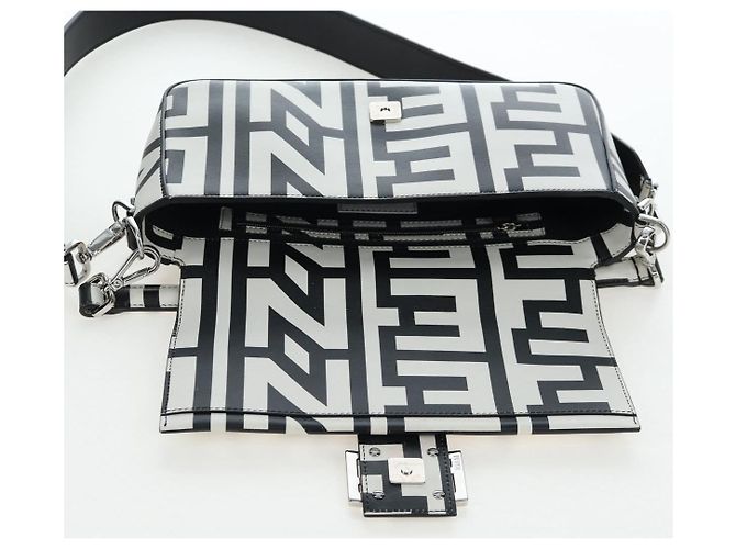 Borsa a tracolla FENDI Mamma Baguette in pelle Mark Jacobs Nera 8BR600 Auth 206295M Nero Argento - vista 24