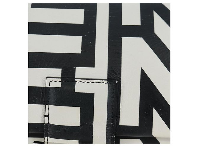 Borsa a tracolla FENDI Mamma Baguette in pelle Mark Jacobs Nera 8BR600 Auth 206295M Nero Argento - vista 3