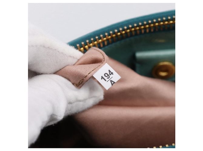 Bolsa de mão Miu Miu em couro 2way azul tom dourado Auth 206643V - vista 12