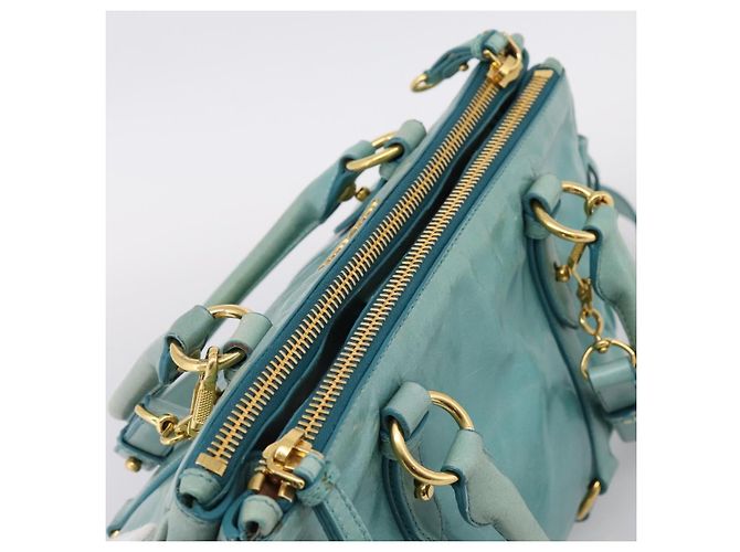 Bolsa de mão Miu Miu em couro 2way azul tom dourado Auth 206643V - vista 6