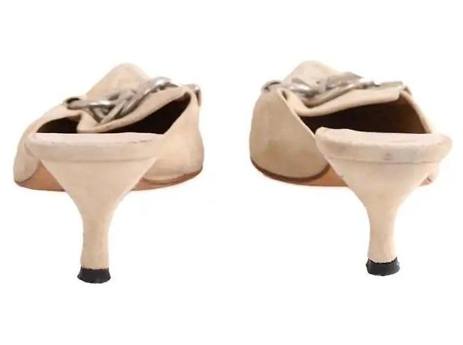 Tacchi Prada in camoscio beige taglia 39 - vista 2