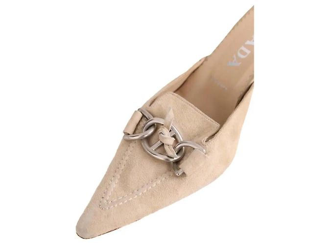 Tacchi Prada in camoscio beige taglia 39 - vista 5