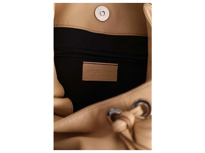 Sergio Rossi Schultertasche aus Leder beige - Ansicht 5