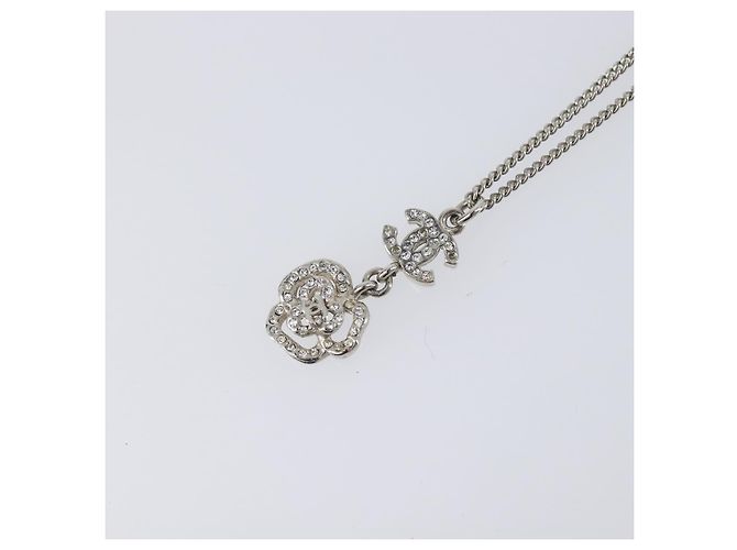 Collana CHANEL Camelia Metallo Argento CC Auth 199739 - vista 3