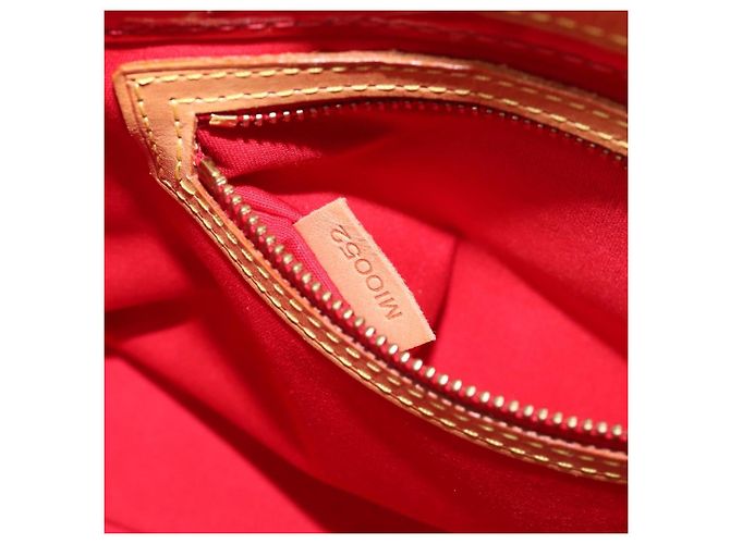 LOUIS VUITTON Monogram Vernis Reade PM Handtasche Red Rouge M91088 LV Auth bs37470 Rot - Ansicht 12
