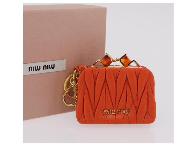 Miu Miu Sword Wallet Matelassé mit Leder-Charm Orange Goldfarben Auth 167697M - Ansicht 12