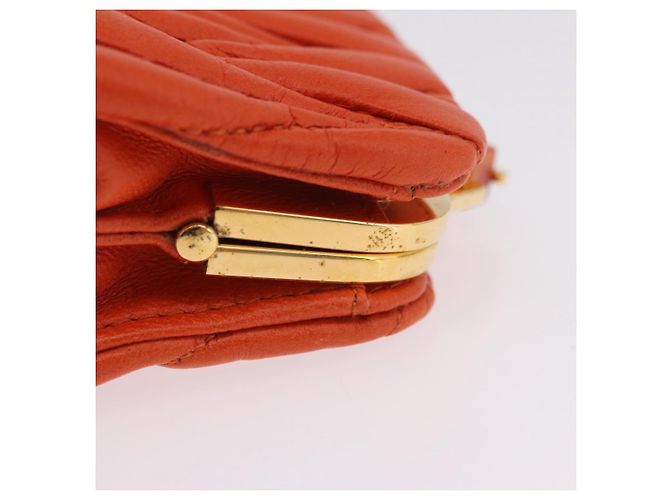 Miu Miu Sword Wallet Matelassé mit Leder-Charm Orange Goldfarben Auth 167697M - Ansicht 4