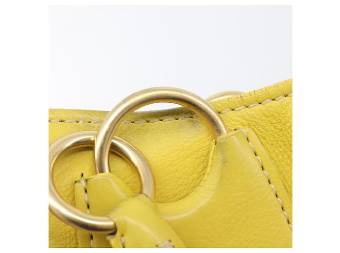 Borsa a mano Miu Miu in pelle Giallo Oro Auth am12779V D'oro - vista 19