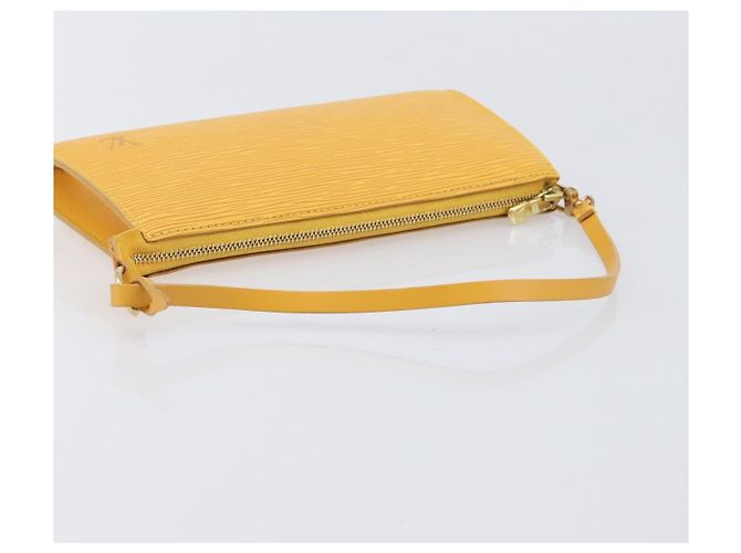 LOUIS VUITTON Epi Pochette Accessoires Pouch Yellow M52989 LV Auth 206757V Giallo - vista 7