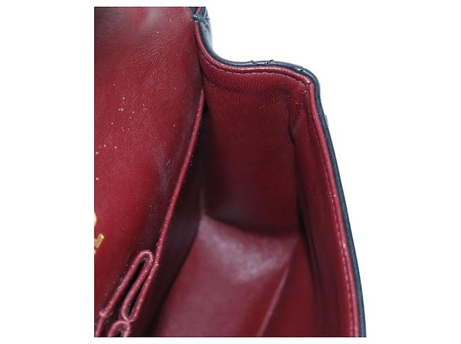Borsa a tracolla CHANEL Chain Matelasse 23 in pelle d'agnello nera e oro CC Auth BA16032SAV Nero D'oro - vista 27