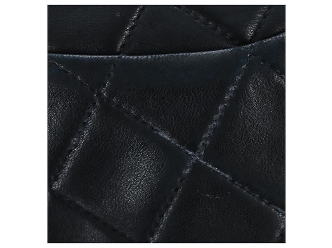 Borsa a tracolla CHANEL Chain Matelasse 23 in pelle d'agnello nera e oro CC Auth BA16032SAV Nero D'oro - vista 4