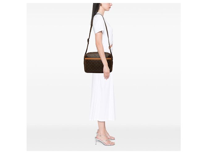 Bolso bandolera Louis Vuitton Monogram Reporter GM Marrón Castaño - vista 6