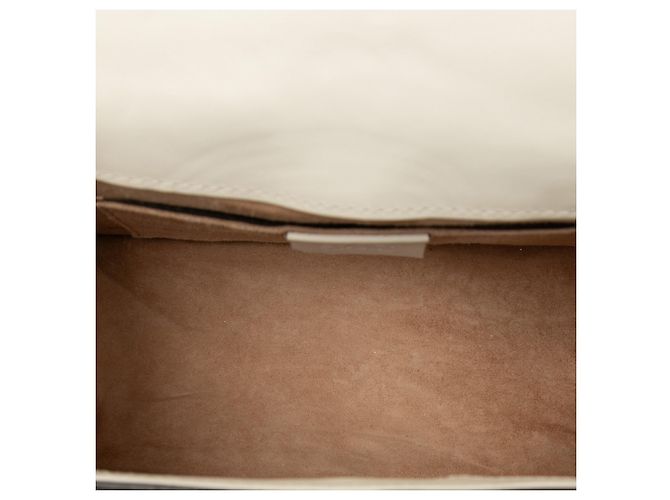 Bolsa de mão Gucci Mini Sylvie em couro de bezerro branco com Web - vista 4