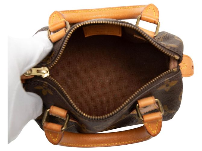 Bolsa Louis Vuitton Monogram Mini Speedy HL Castanha Marrom - vista 4
