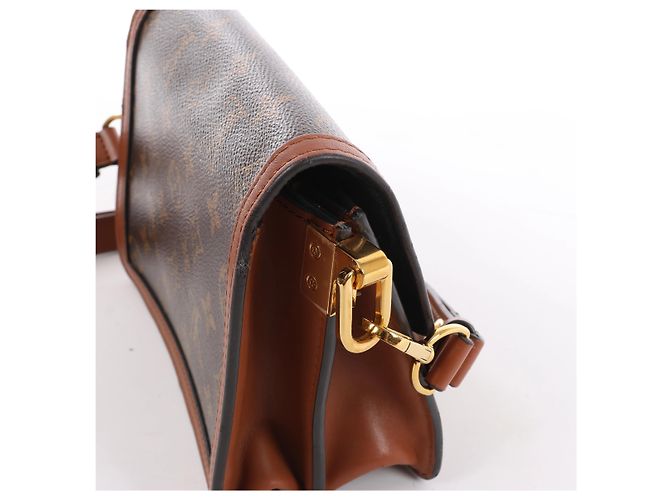 Bolsa Tiracolo Louis Vuitton Dauphine Mini Monogram x Reverse em Castanho Vermelho - vista 4
