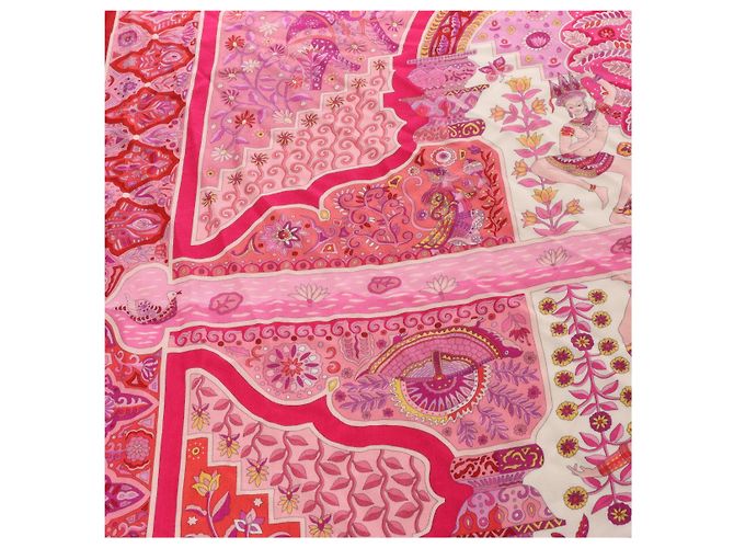 Silk In Hermès Carré Géant "Aux Portes du Palais" Kaschmir & Seide Schal Red x Pink Rot - Ansicht 10