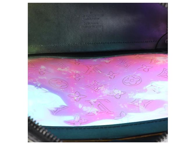 Borsa a tracolla Louis Vuitton Soft Trunk Monogram Prism in Nero x Olografico M55932 - vista 12