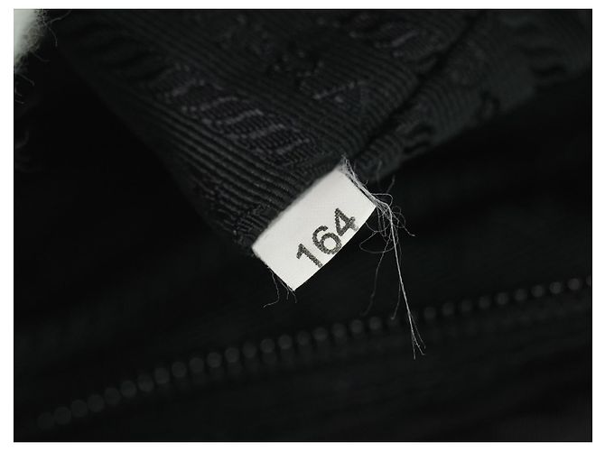 Prada Sac Messenger Matelassé en Tessuto avec Fermeture Éclair Avant Medium Noir - vue 6