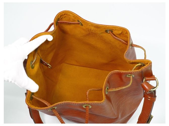 Louis Vuitton Petit Noe Epi Leather Medium Braun - Ansicht 3
