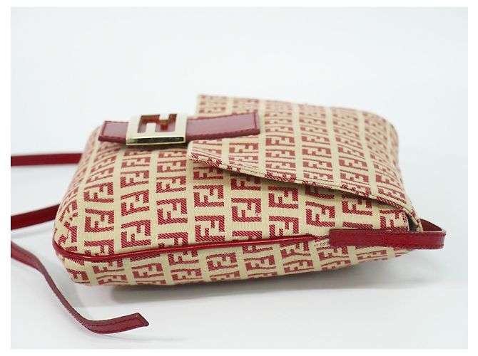 Fendi Vintage Flap Zucchino Coated Canvas Small Beige - vista 3
