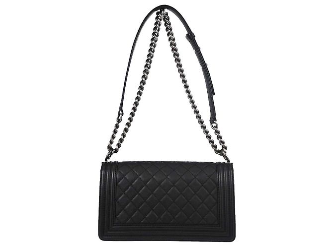Chanel Paris-Dallas Compartment Boy Flap en veau matelassé avec ornements métalliques New Medium Noir - vue 2