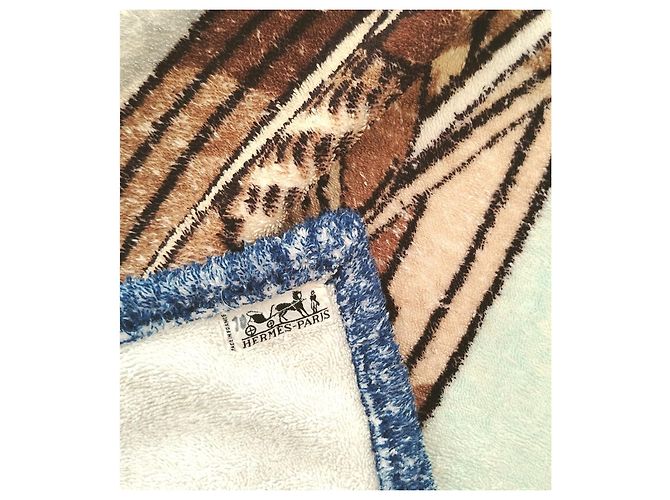 Toalla de playa Hermès "Le Voilier" en algodón azul y blanco Castaño - vista 11
