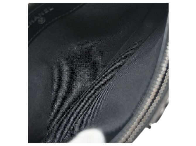 Clutch Chanel Boy Double Zip con Catena in Pelle d'Agnello Matelassé Nero - vista 3