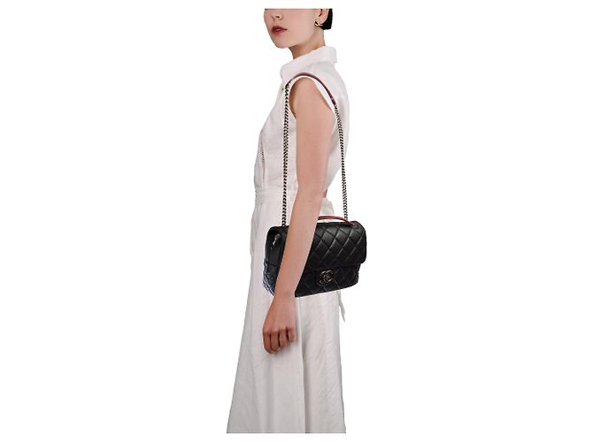CHANEL Timeless/Classique Tasche aus schwarzem Leder - 103940 - Ansicht 13